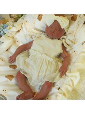 18.5 Inch Luna Girl Blood Vessels and Skin Realistic Newborn Lifelike Baby Doll
